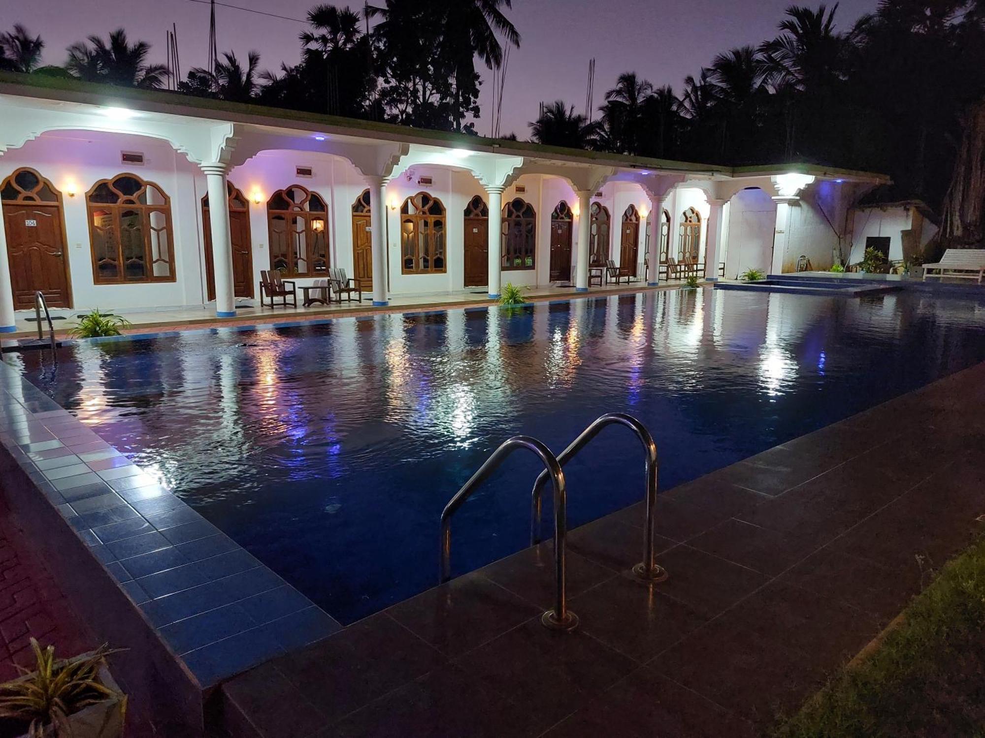Mrd Beach Hotel Trincomalee Luaran gambar